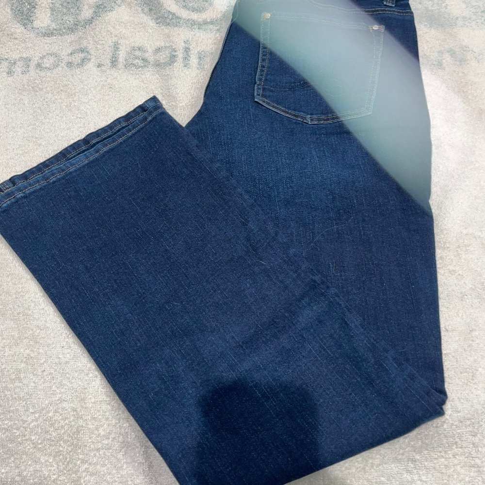 White House Black Market Everyday Jeans